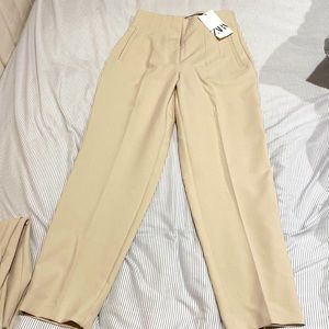 New High-waisted pants oyster white from Zara